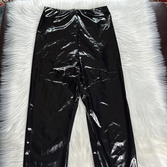 Wilfred Free Aritzia Black Vegan Leather Jemma Leggings - Picture 3 of 8